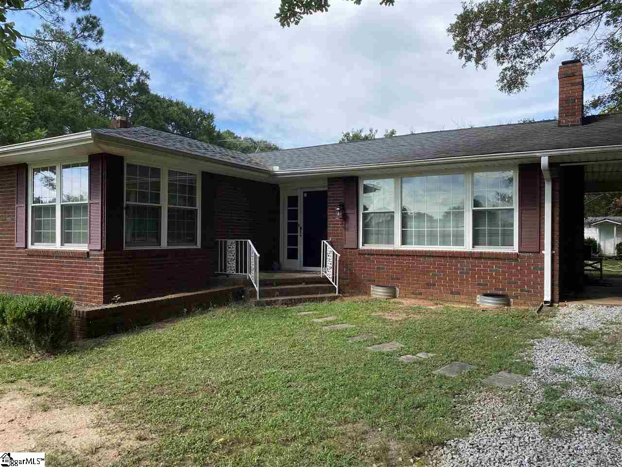 5008 Copeland Road Belton, SC 29627 - Photo 1 of 14