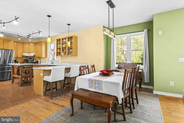 $799,900 | 90 Park Avenue, Edgewater, MD 21037