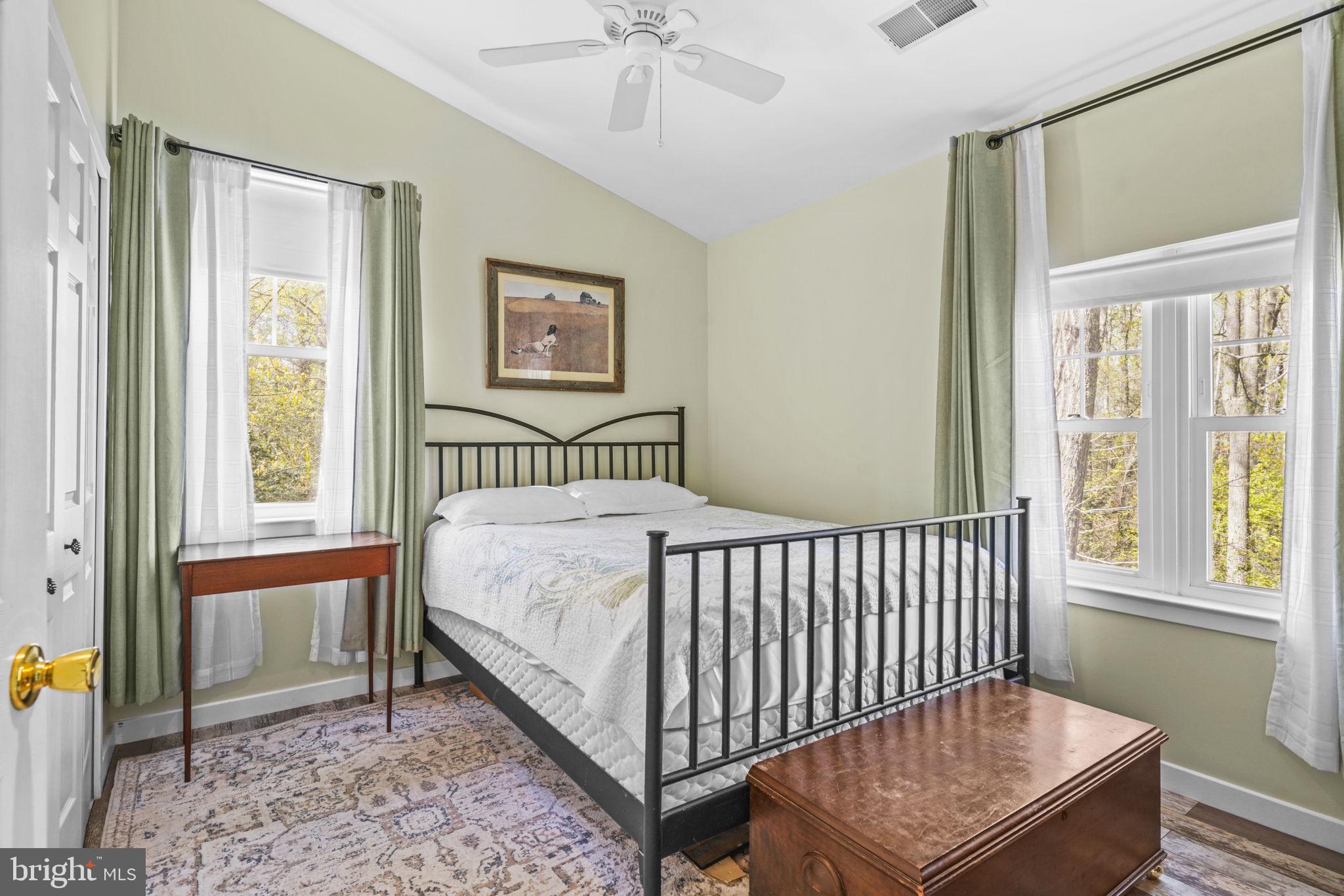 90 Park Avenue Edgewater, MD 21037 - Photo 24 of 44 a bedroom with a bed and a window