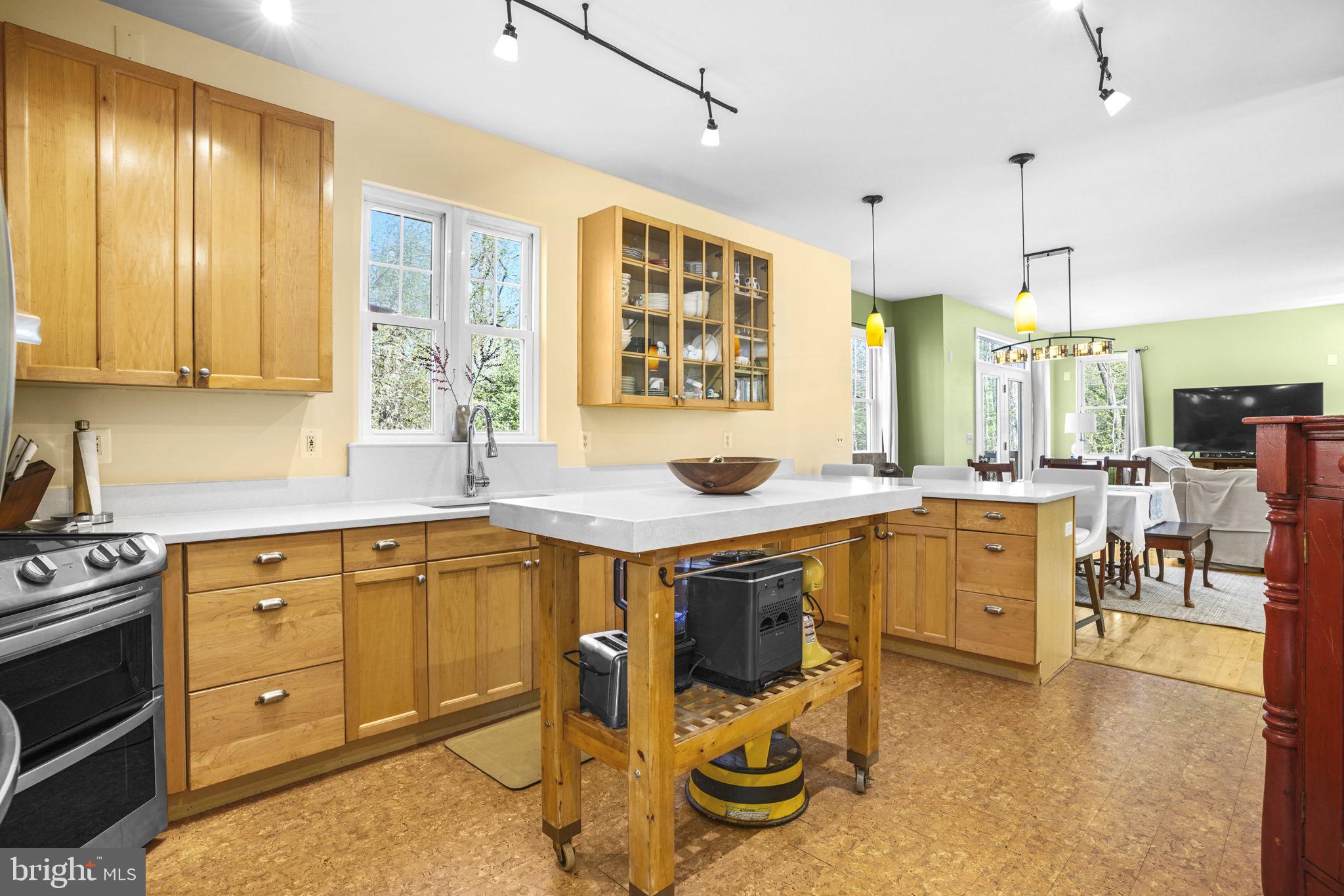 90 Park Avenue Edgewater, MD 21037 - Photo 3 of 44 a kitchen with sink cabinets and window