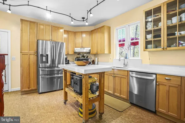 $799,900 | 90 Park Avenue, Edgewater, MD 21037