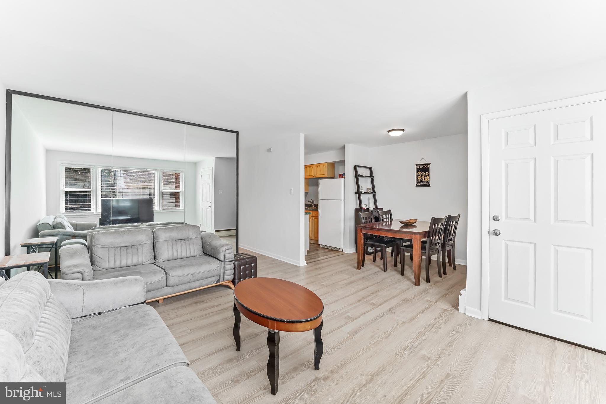 2405 Manor Road Havertown, PA 19083 - Photo 11 of 30