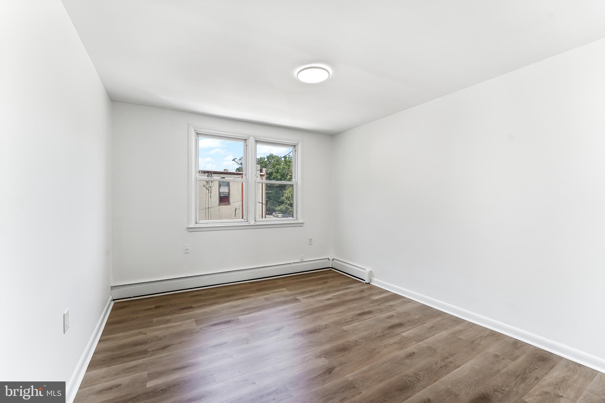 2405 Manor Road Havertown, PA 19083 - Photo 17 of 30