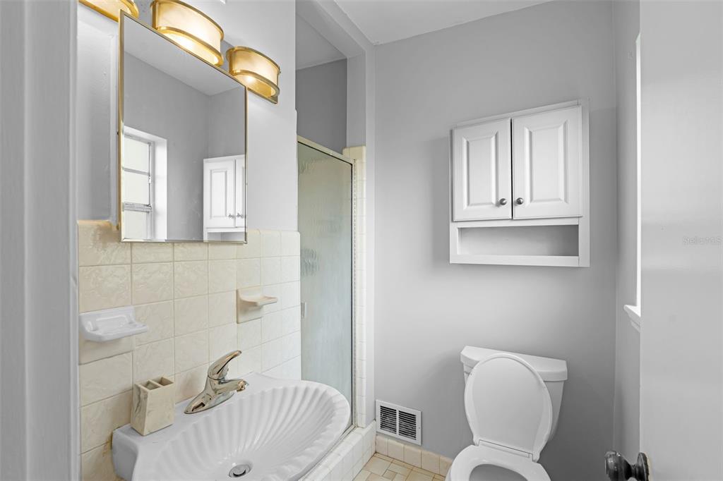 4411 Montclair Road Orlando, FL 32812 - Photo 14 of 15 Gallery Image 14