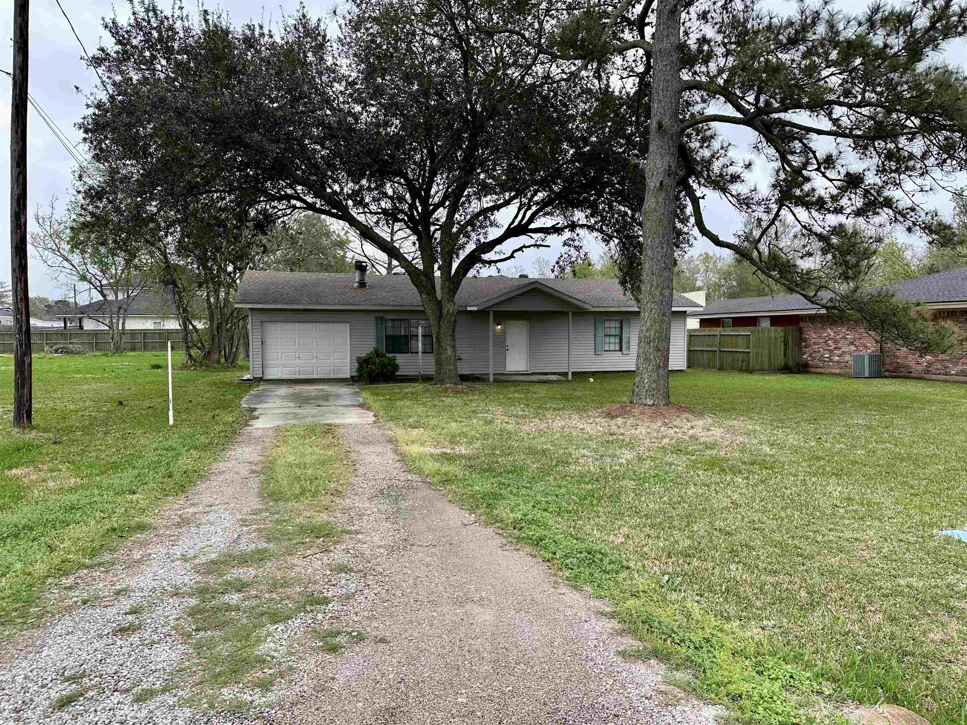 2366 Beverly Street Bridge City, TX 77611 - Photo 2 of 11