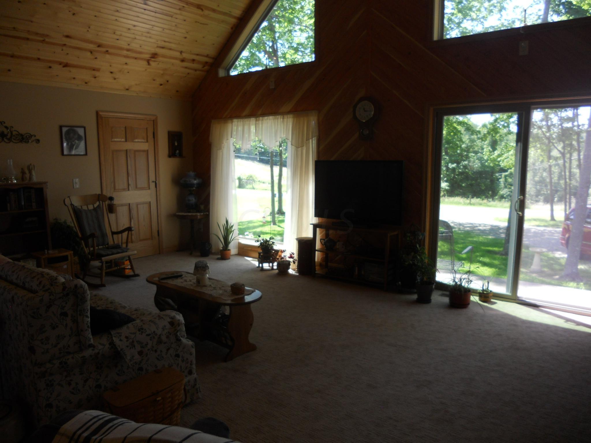 10525 Dutch Hill Road Dresden, OH 43821 - Photo 12 of 45