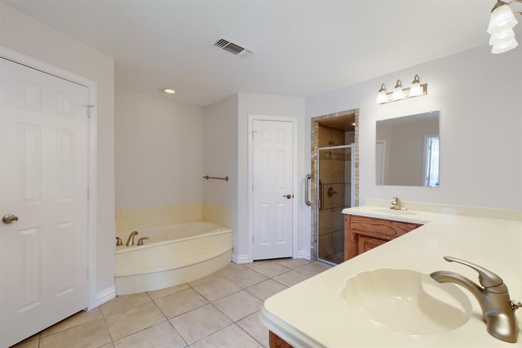 152 Howard Newby Lane Springtown, TX 76082 - Photo 20 of 28