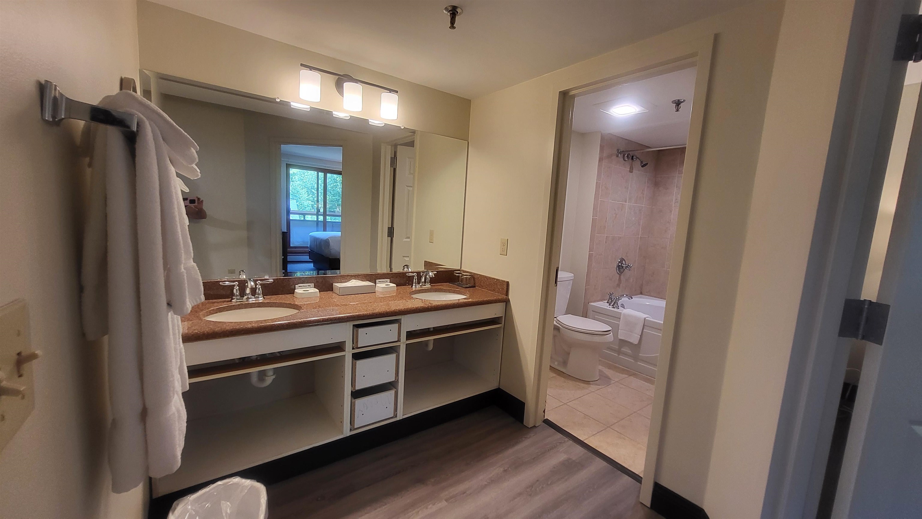 90 Loon Mountain Road, Unit 1066B Lincoln, NH 03251 - Photo 16 of 44 Gallery Image 16
