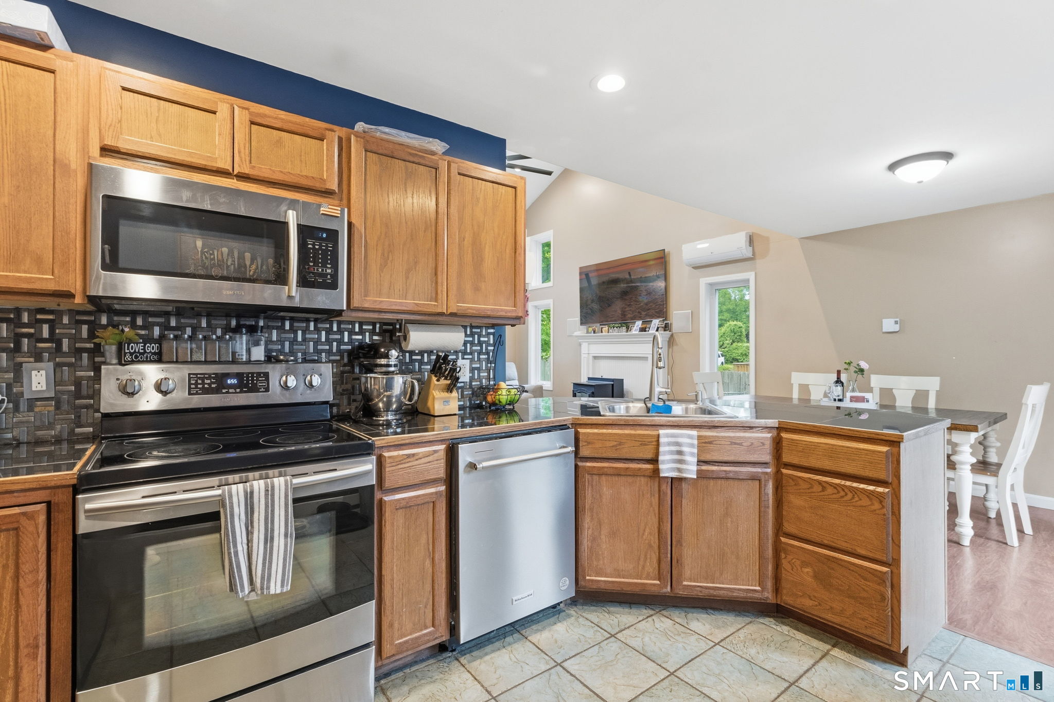 234 North Society Road Canterbury, CT 06331 - Photo 10 of 38