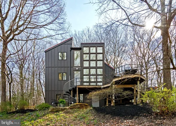 $1,695,000 | 2905 Ash Mill Road, Doylestown, PA 18902