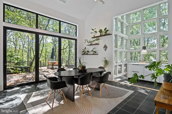 $1,695,000 | 2905 Ash Mill Road, Doylestown, PA 18902