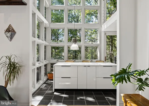 $1,695,000 | 2905 Ash Mill Road, Doylestown, PA 18902