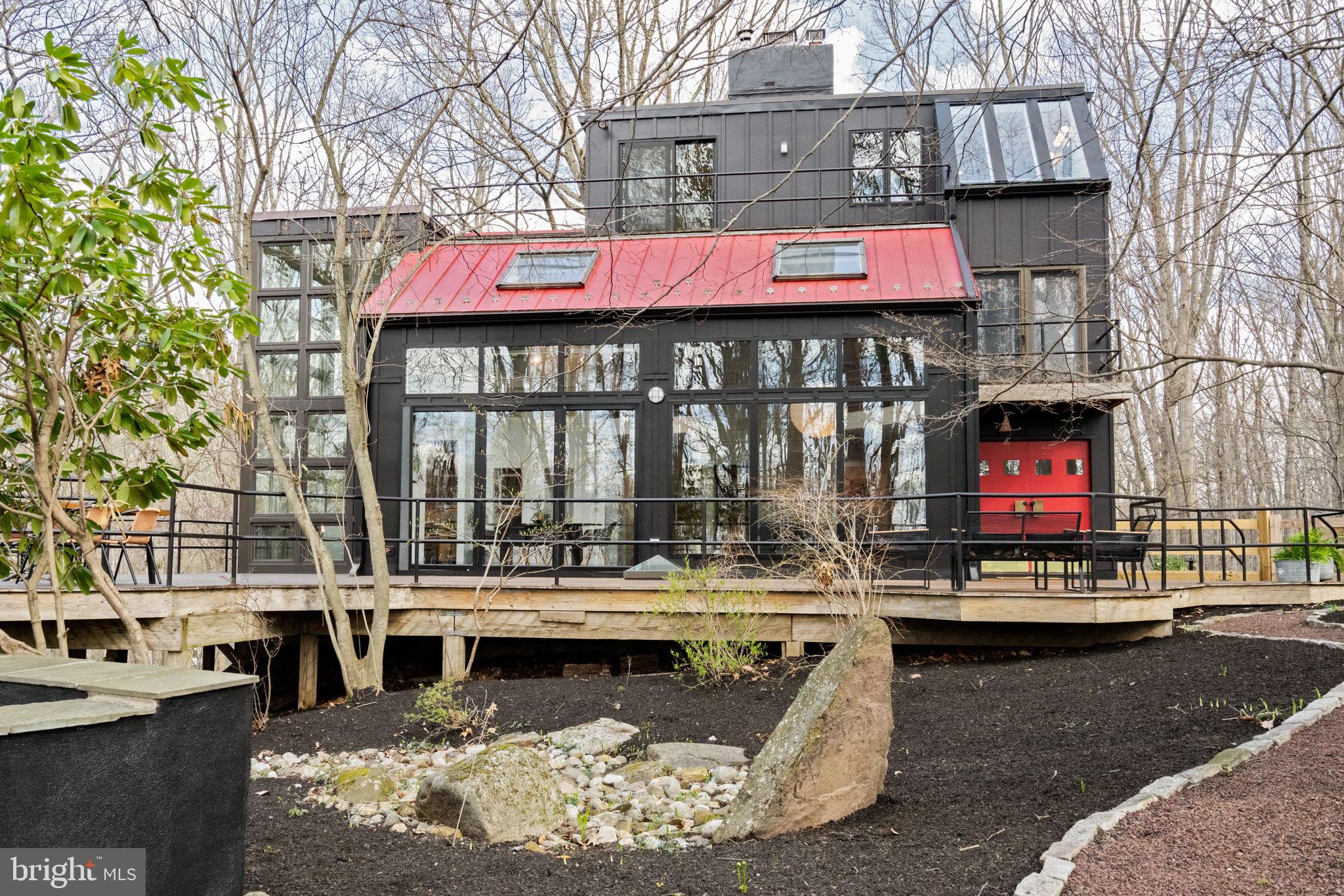 2905 Ash Mill Road Doylestown, PA 18902 - Photo 3 of 77 Gallery Image 3