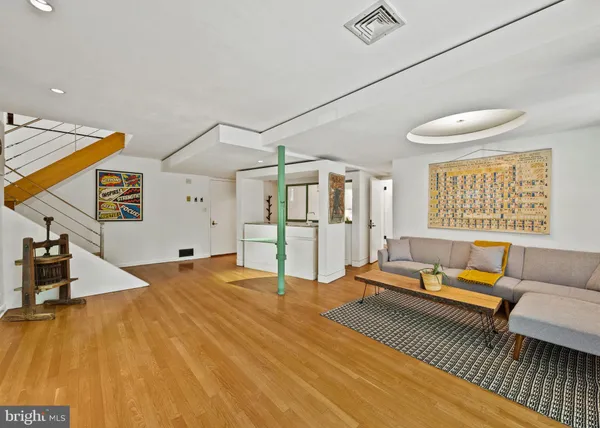 $1,695,000 | 2905 Ash Mill Road, Doylestown, PA 18902