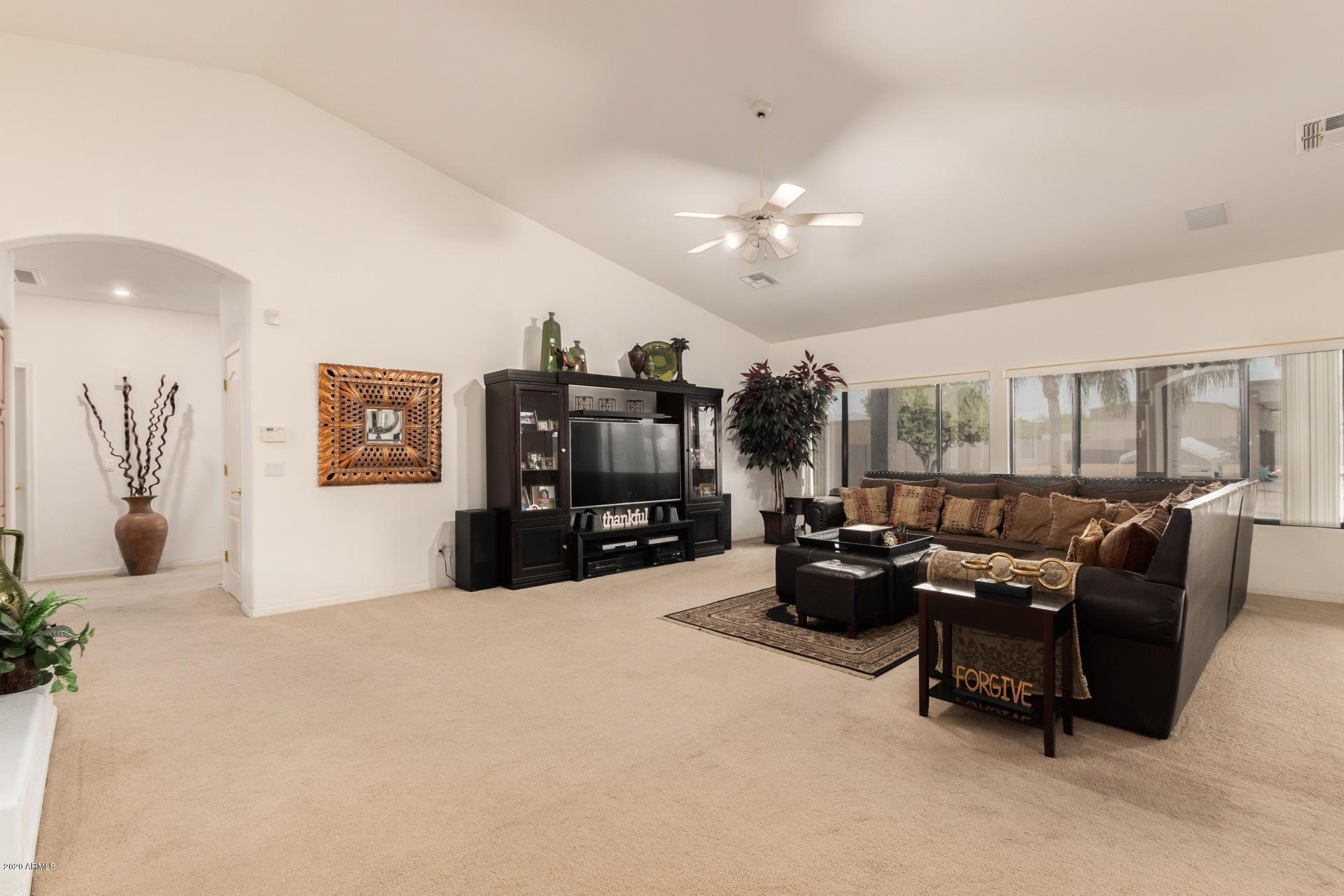 512 East Irvine Road Phoenix, AZ 85086 - Photo 7 of 43 0007-Irvine (7)