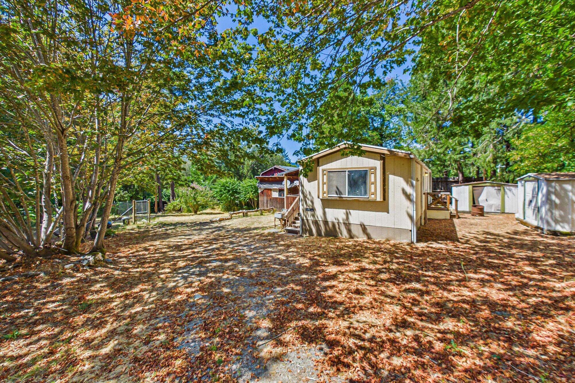 1948 Patterson Road Willow Creek, CA 95573 - Photo 11 of 47 Gallery Image 11