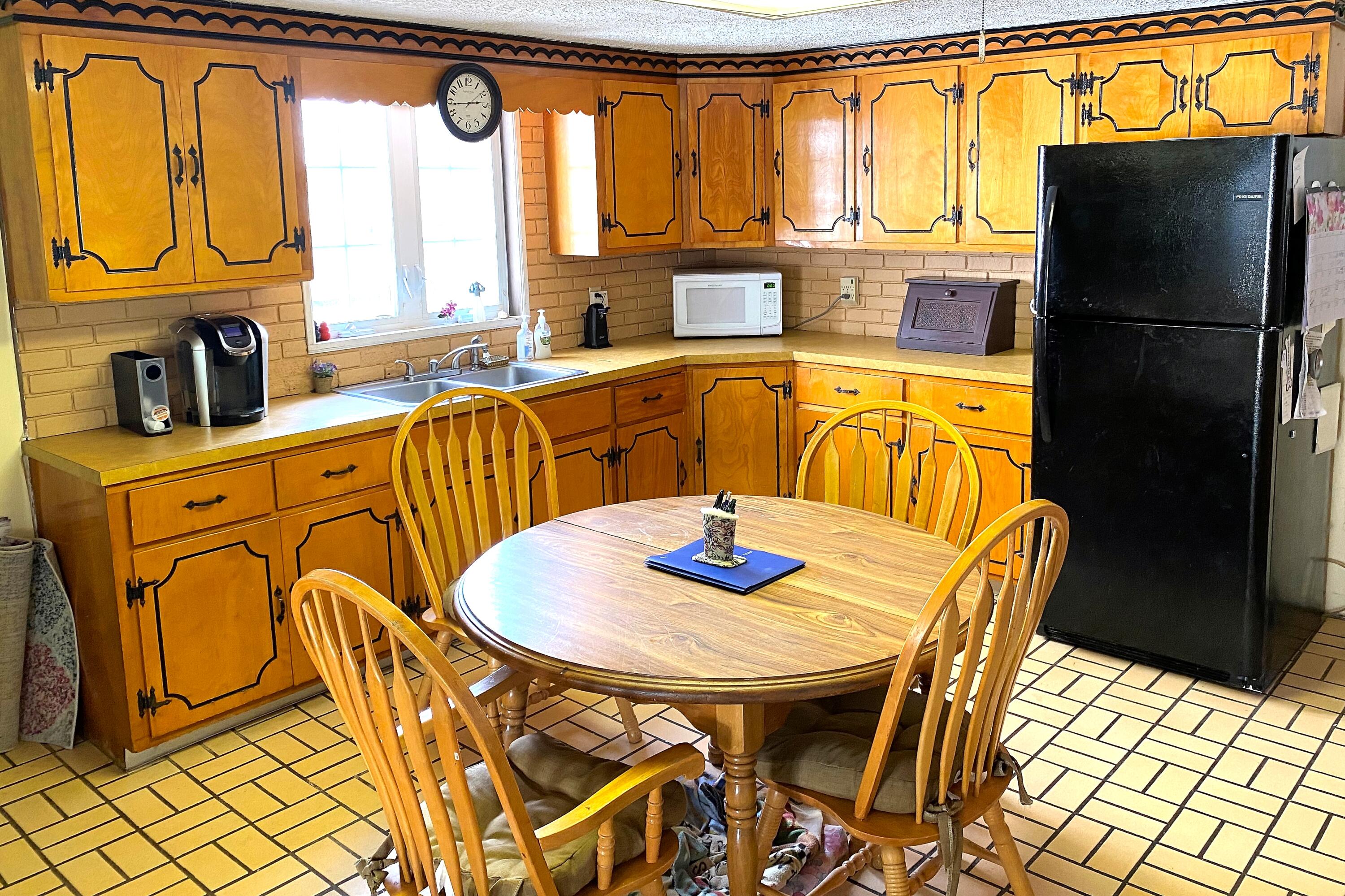 53 Elm Street Springvale, ME 04083 - Photo 4 of 57 Kitchen1-2