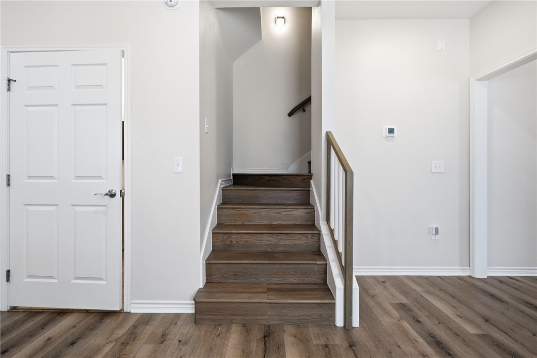 124 Lavaca Rockport, TX 78382 - Photo 16 of 39 a view of entryway