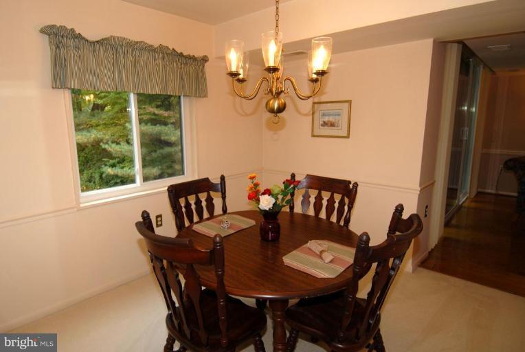 1402 Northgate Square, Unit 2/12B Reston, VA 20190 - Photo 5 of 18 Dining Room
