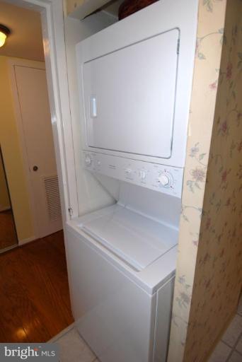 1402 Northgate Square, Unit 2/12B Reston, VA 20190 - Photo 8 of 18 Laundry Area 1