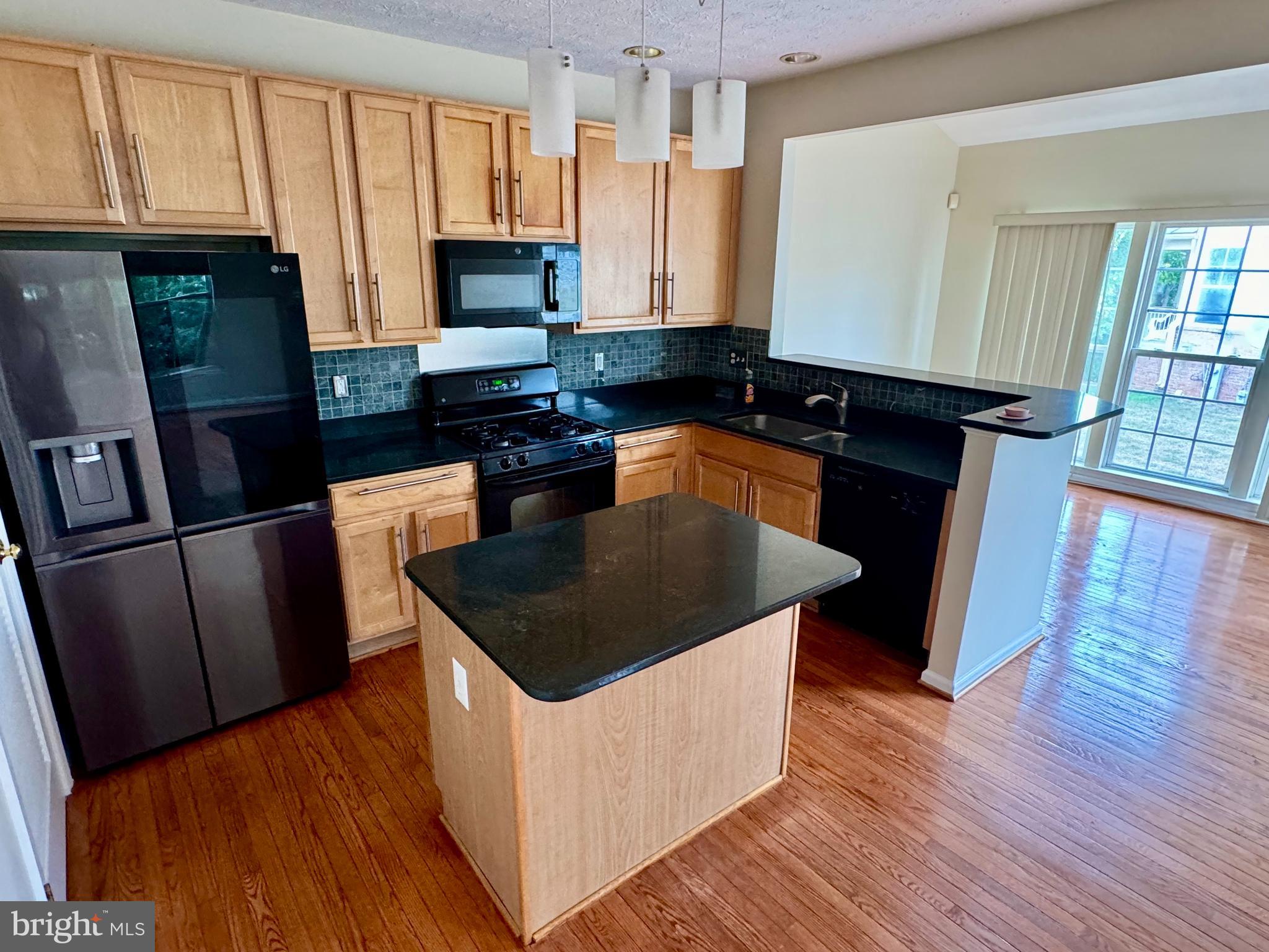 2429 Knapps Way Odenton, MD 21113 - Photo 10 of 27