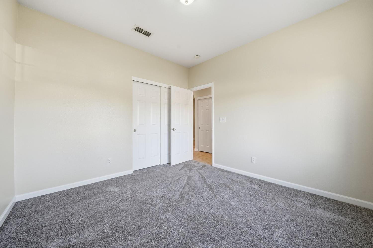 818 Alpine Street Jackson, CA 95642 - Photo 26 of 32 a view of an empty room