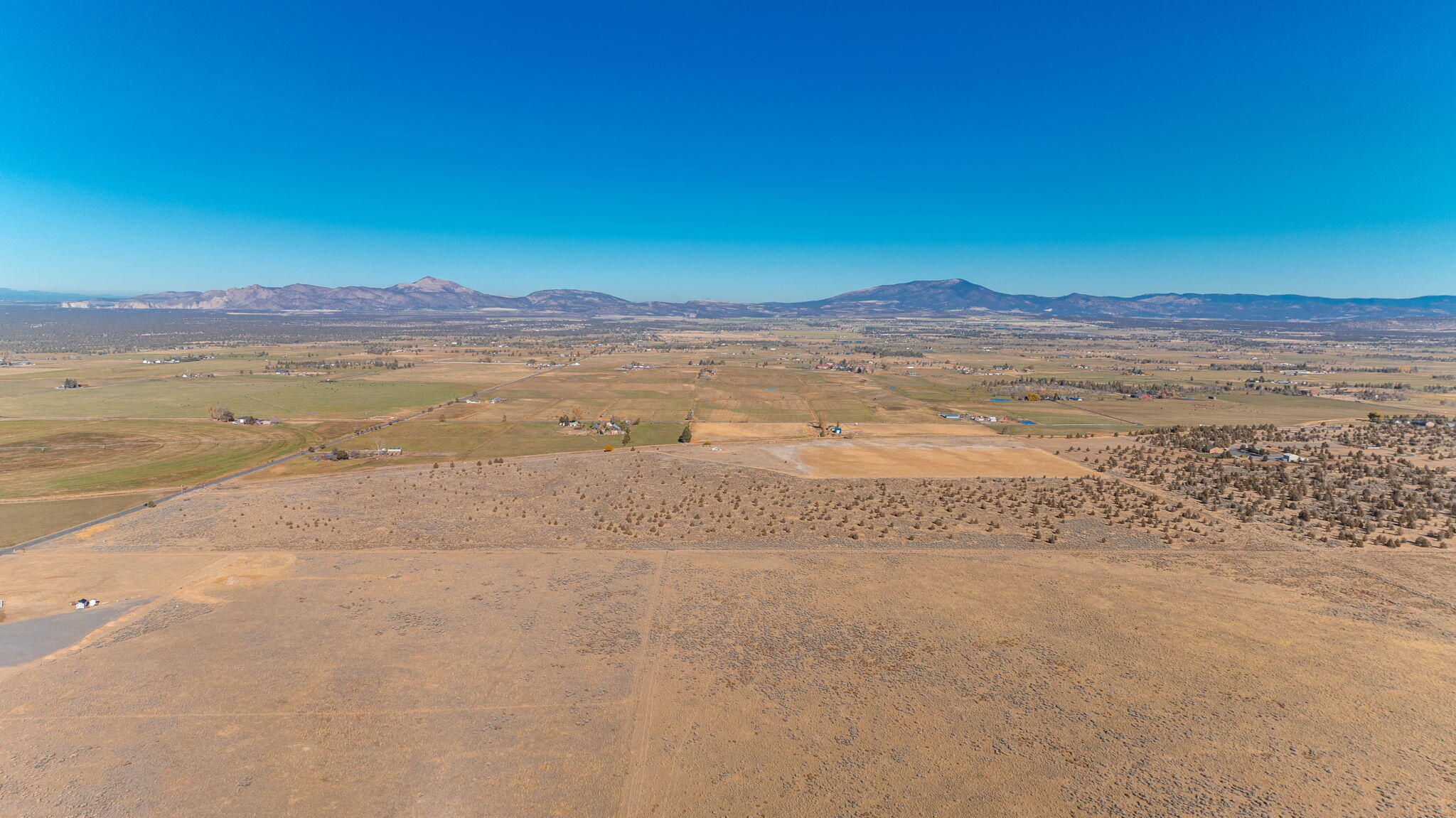 13902 Southwest Riggs Road Powell Butte, OR 97753 - Photo 60 of 69 11-web-or-mls-Riley Visuals-11