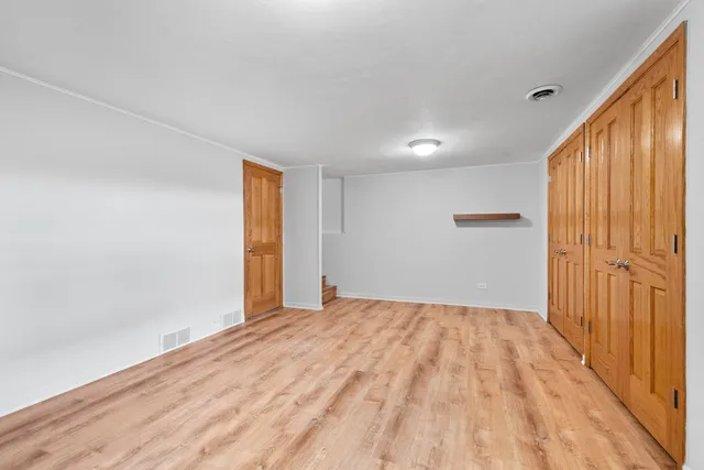 $379,900 | 249 Vine Avenue, Unit B, Park Ridge, IL 60068