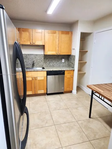 $2,000 | 22615 Southwest 66th Avenue, Unit 312, Boca Raton, FL 33428