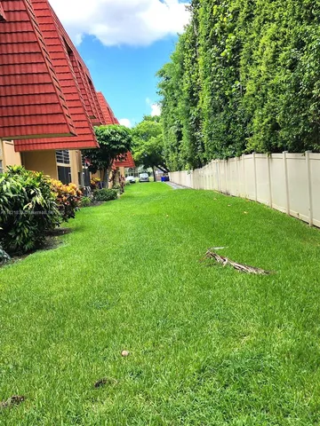 $2,000 | 22615 Southwest 66th Avenue, Unit 312, Boca Raton, FL 33428