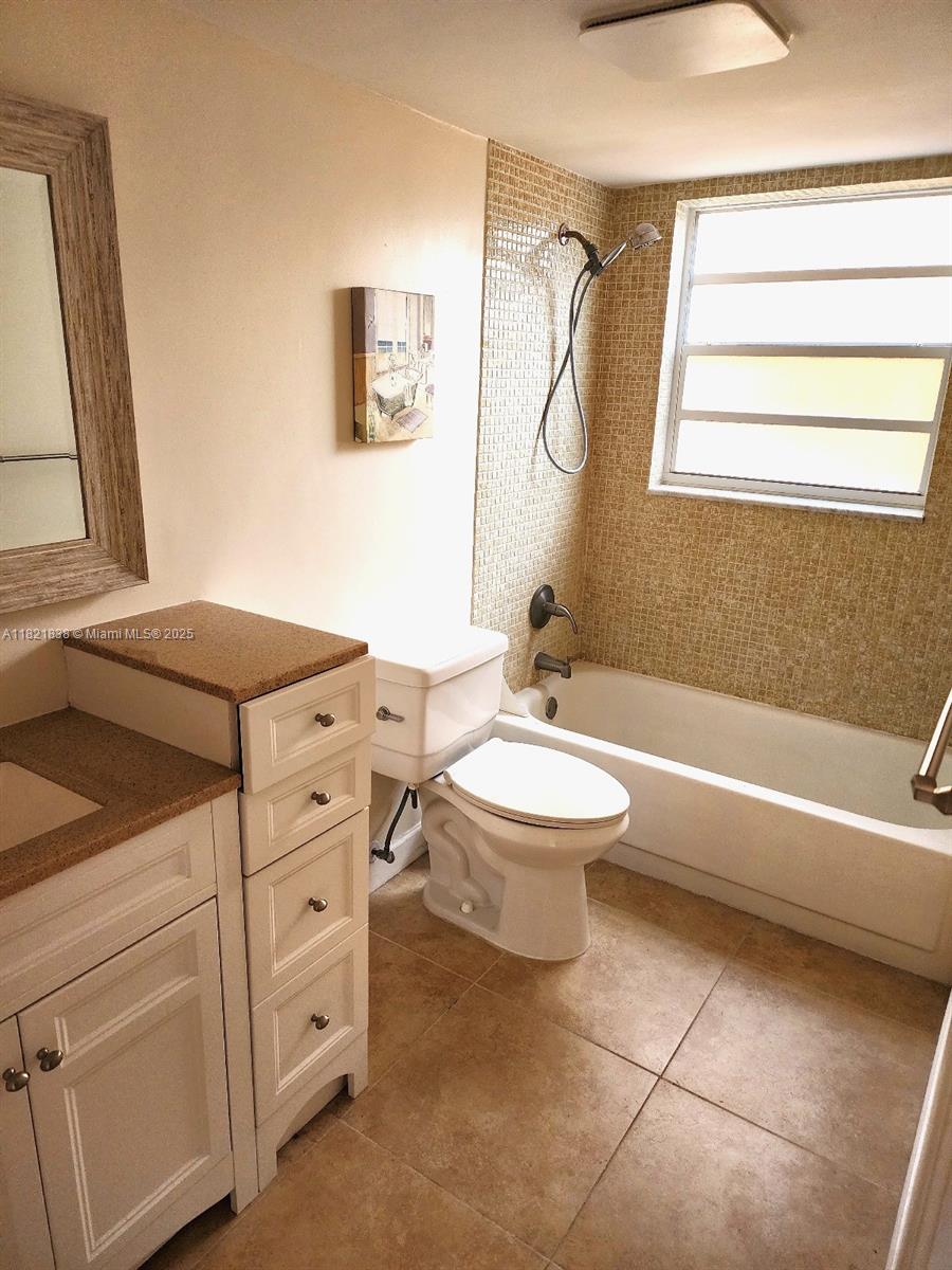 22615 Southwest 66th Avenue, Unit 312 Boca Raton, FL 33428 - Photo 8 of 22