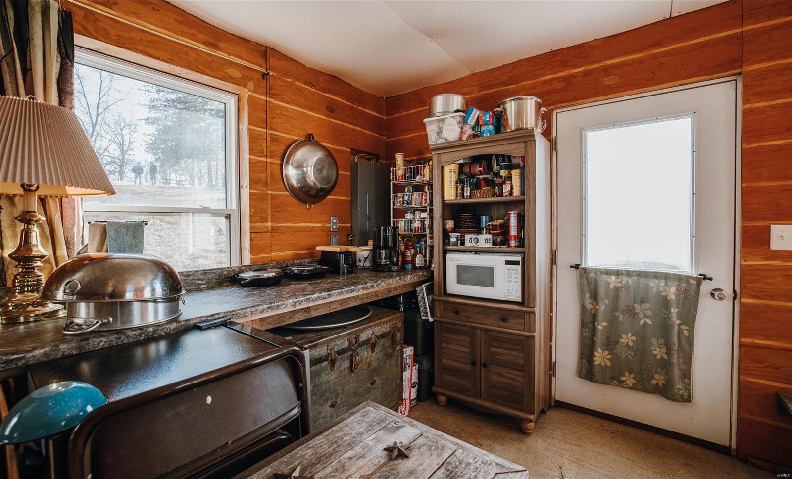 39 County Road 212 Linn, MO 65051 - Photo 13 of 29