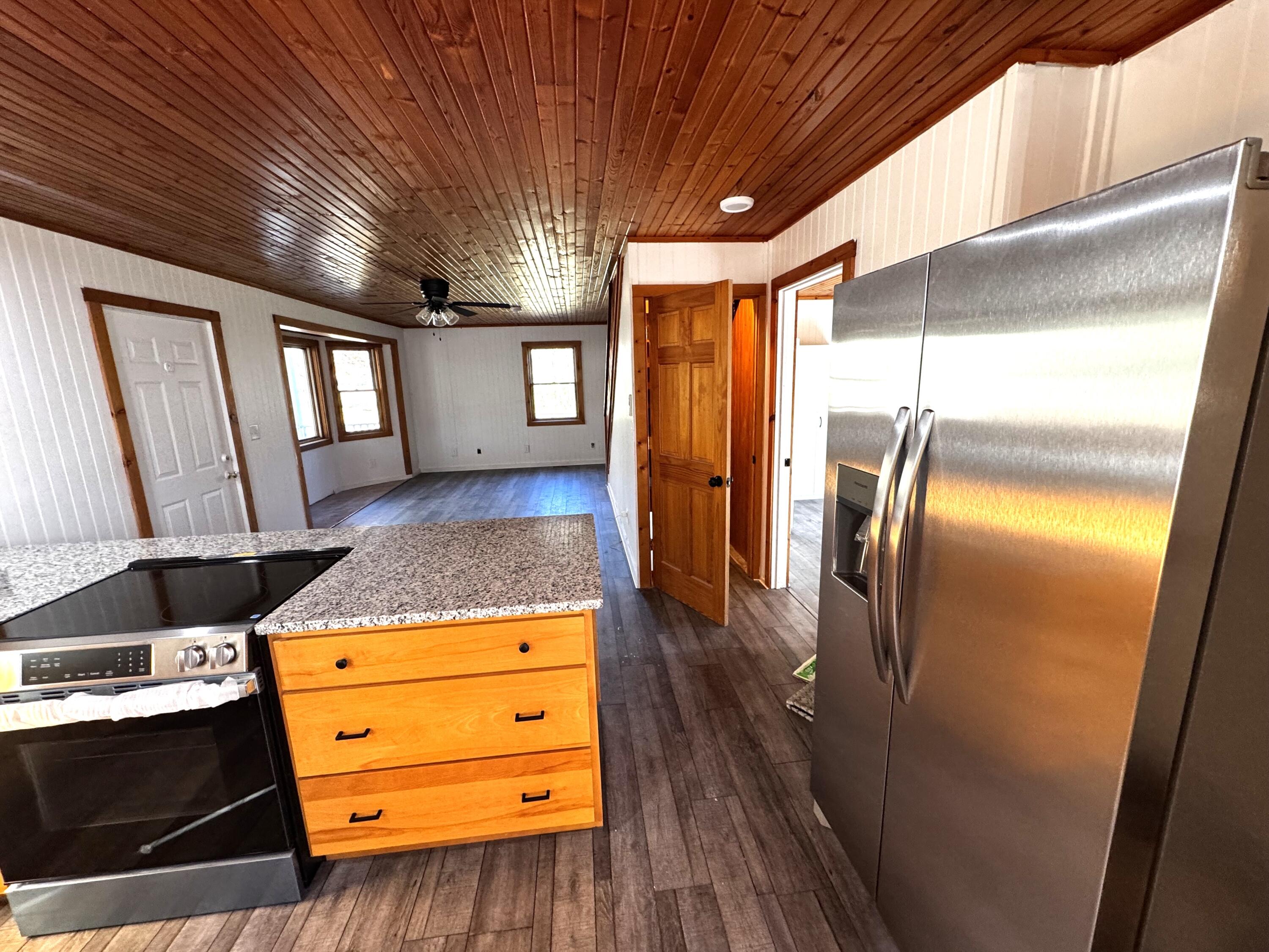 3336 Chabot Road Benton Harbor, MI 49022 - Photo 11 of 27 Kitchen