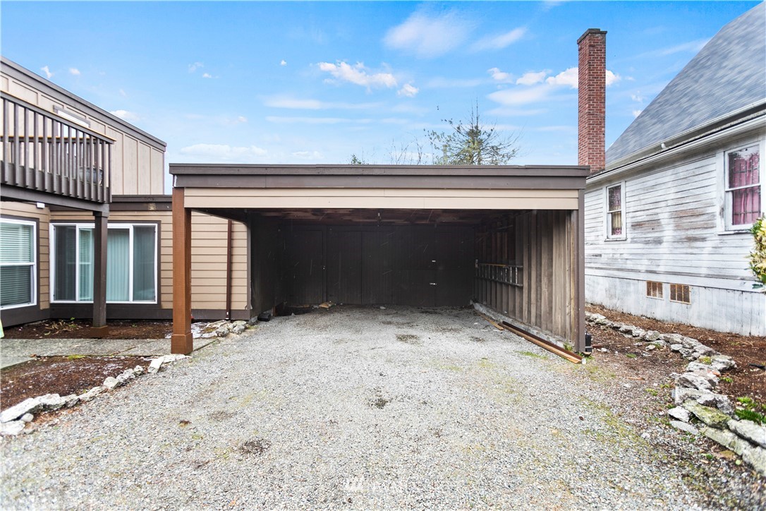 1103 Thompson Street Sumner, WA 98390 - Photo 6 of 29 a view of house with an outdoor space
