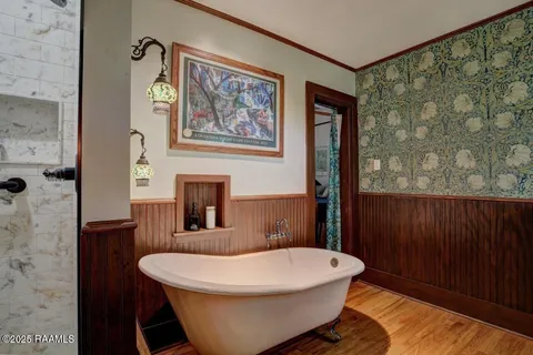 $345,000 | 122 Lee Street, New Iberia, LA 70560