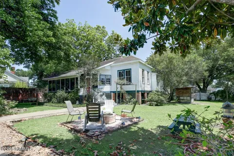 $345,000 | 122 Lee Street, New Iberia, LA 70560