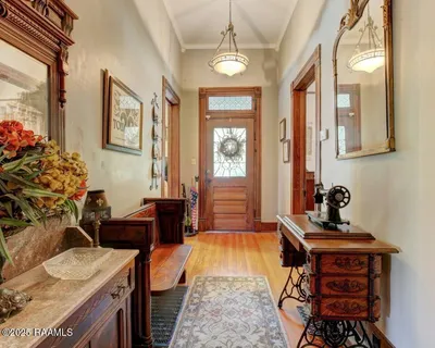 $345,000 | 122 Lee Street, New Iberia, LA 70560