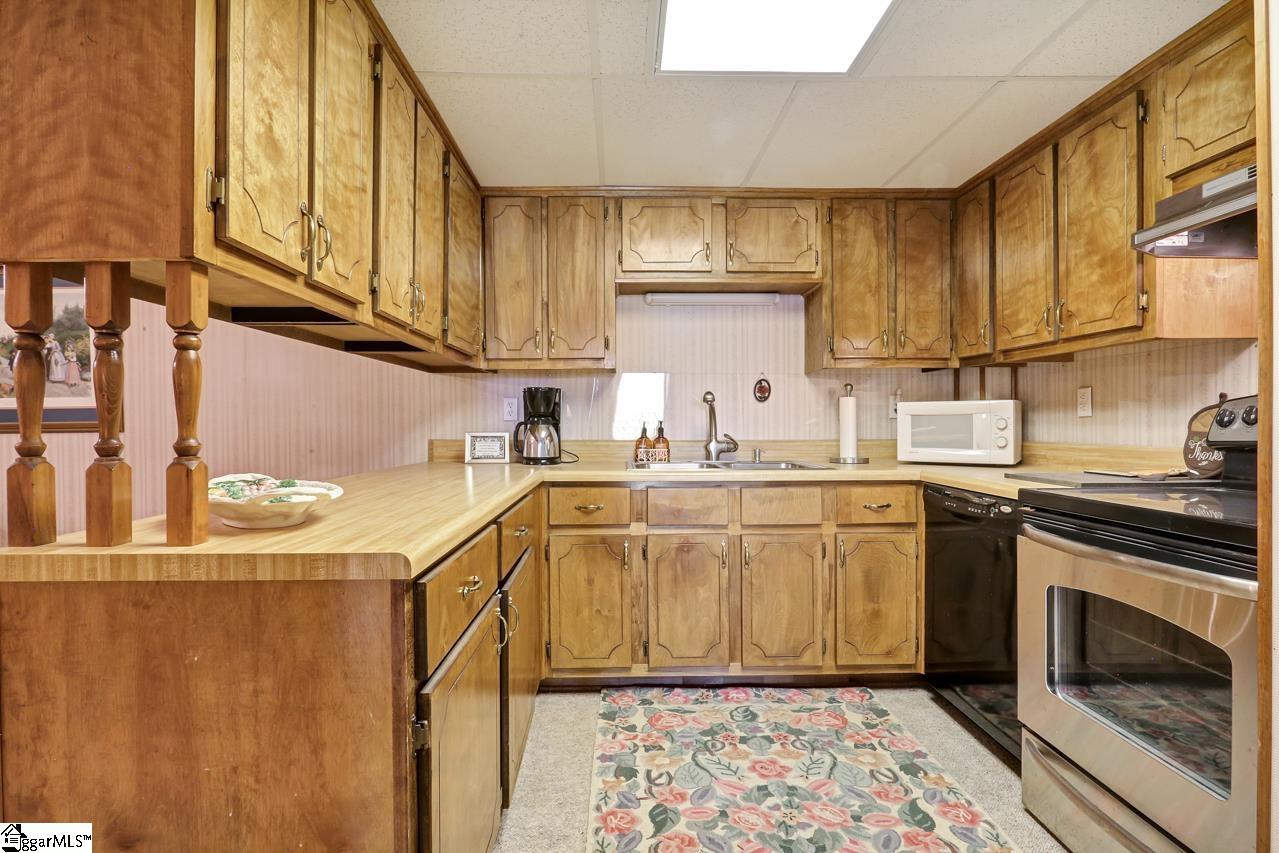 204 Traywick Drive Anderson, SC 29621 - Photo 24 of 36 Gallery Image 24
