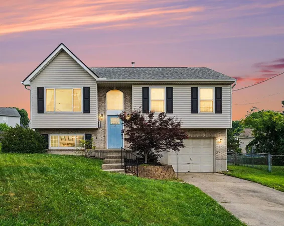$269,900 | 1124 Pebble Creek Drive, Erlanger, KY 41018