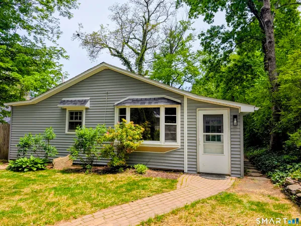 $1,950 | 173 Daly Road, Coventry, CT 06238