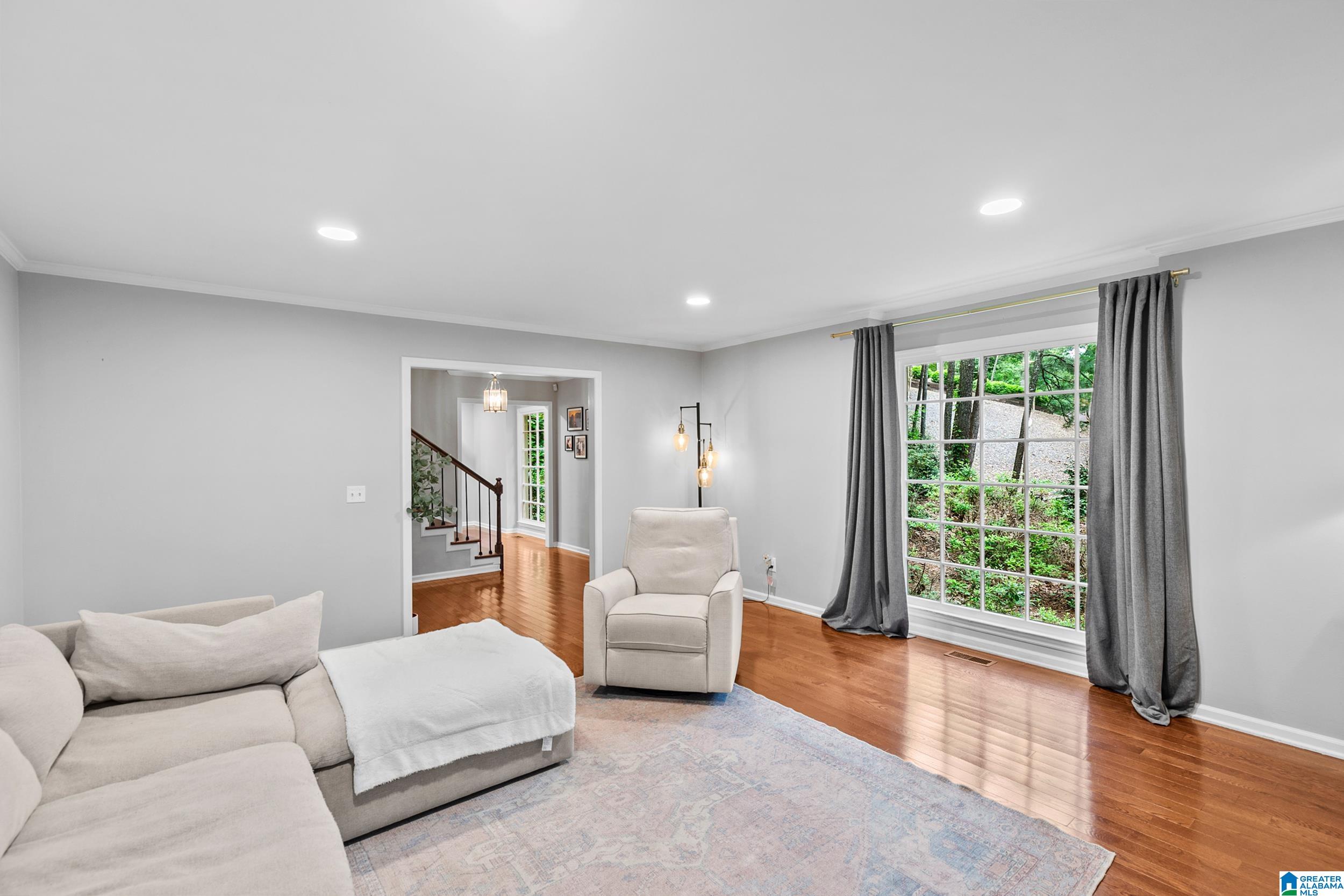 2013 Crossvine Road Birmingham, AL 35244 - Photo 8 of 41