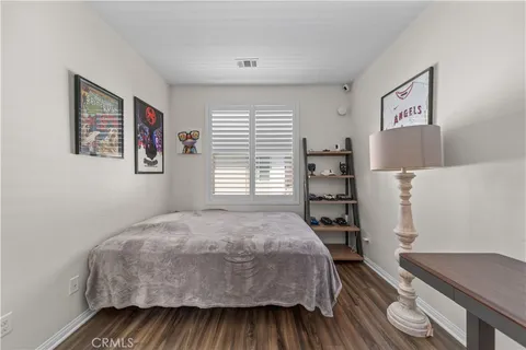 $975,000 | 135 Neptune, Irvine, CA 92618