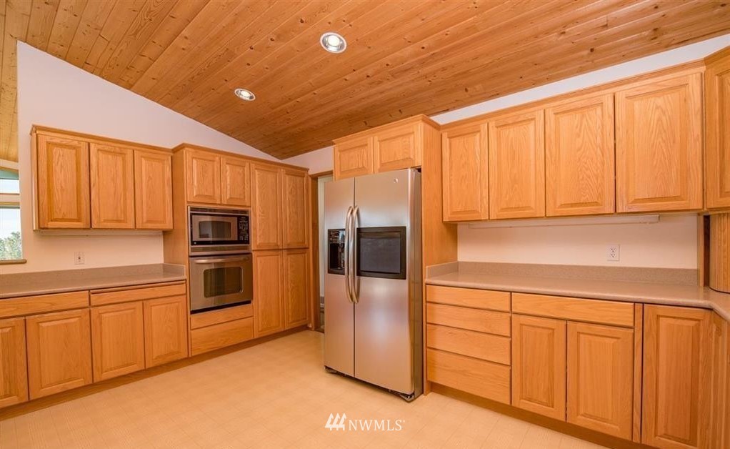 585 Owls Nest Road Sequim, WA 98382 - Photo 11 of 25 Gallery Image 11