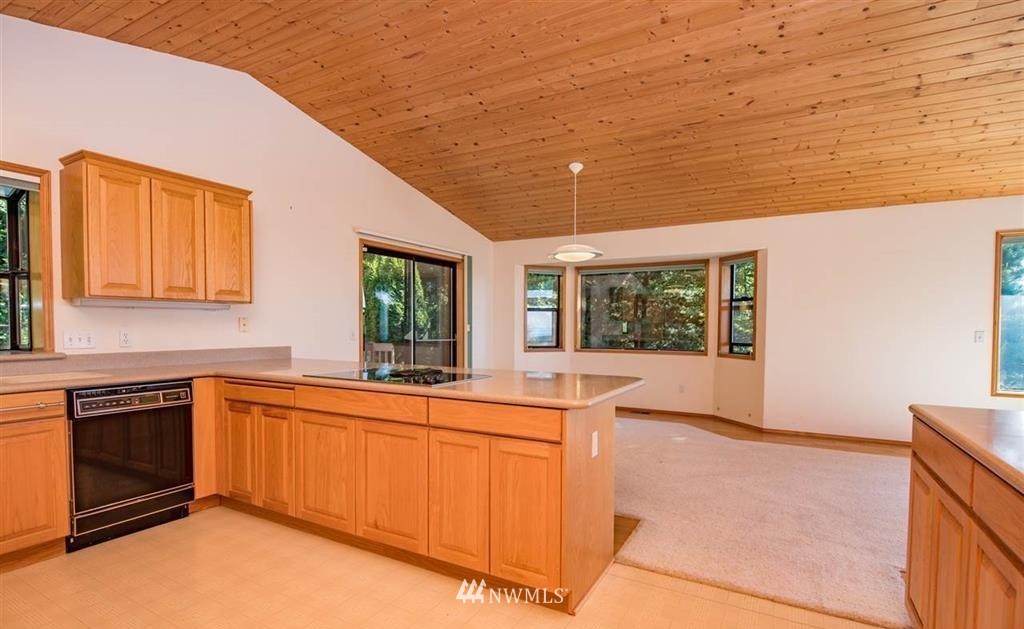 585 Owls Nest Road Sequim, WA 98382 - Photo 10 of 25 Gallery Image 10