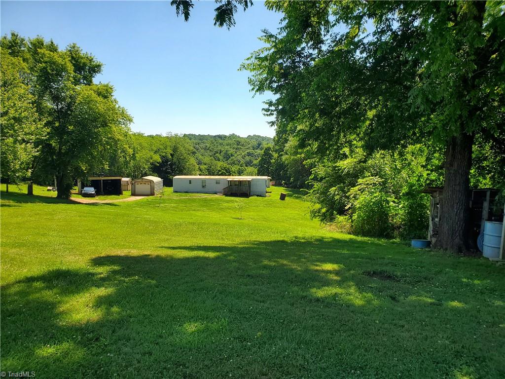 425 Locust Ridge Road State Road, NC 28676 - Photo 15 of 43