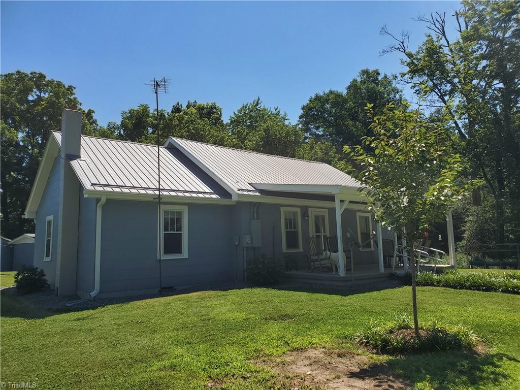 425 Locust Ridge Road State Road, NC 28676 - Photo 3 of 43