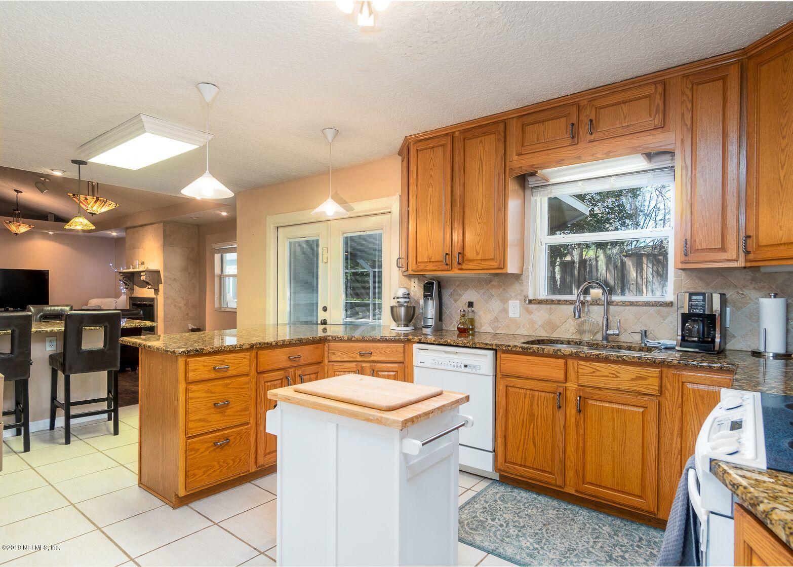 6842 Estrada Road Jacksonville, FL 32217 - Photo 7 of 38 KITCHEN 2