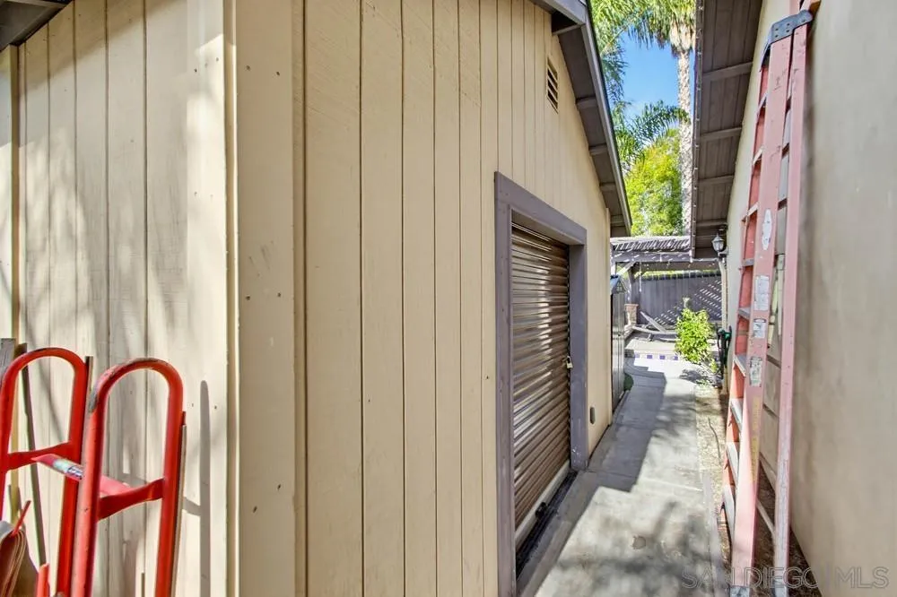 14610 Fairburn Street Poway, CA 92064 - Photo 38 of 44