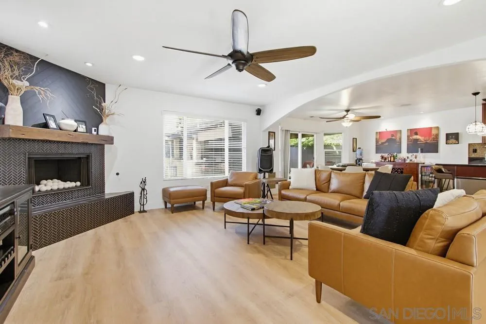 14610 Fairburn Street Poway, CA 92064 - Photo 6 of 44