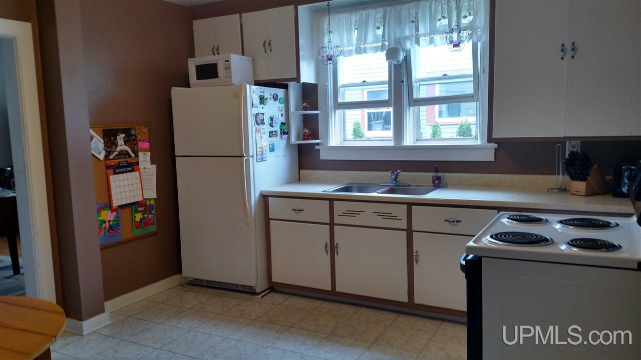 613 6th Street Ishpeming, MI 49849 - Photo 8 of 34 Gallery Image 8